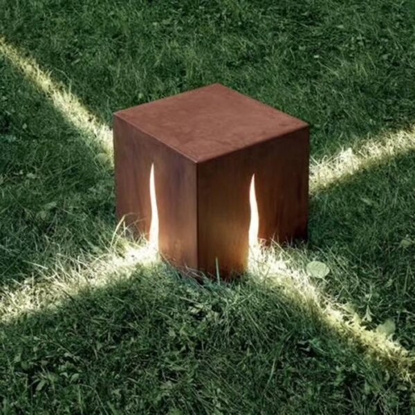 Crack Cube Outdoor Light corten steel