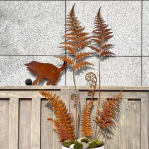 rustic garden fern leaf ornaments & sculptures